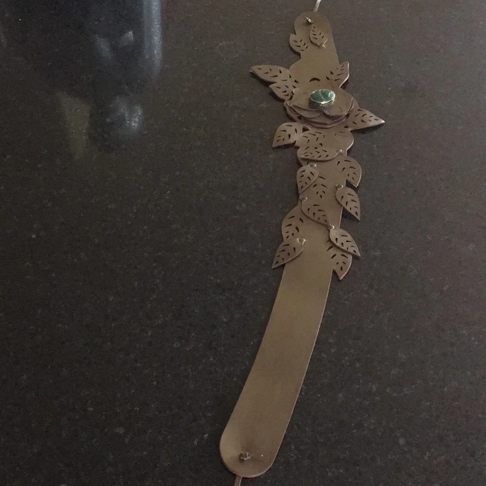 Garavani Valentino leather/jade tie belt